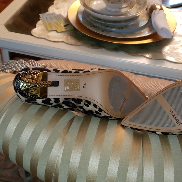 Sexy must have shoes. Brand new. - Picture 4 of 5